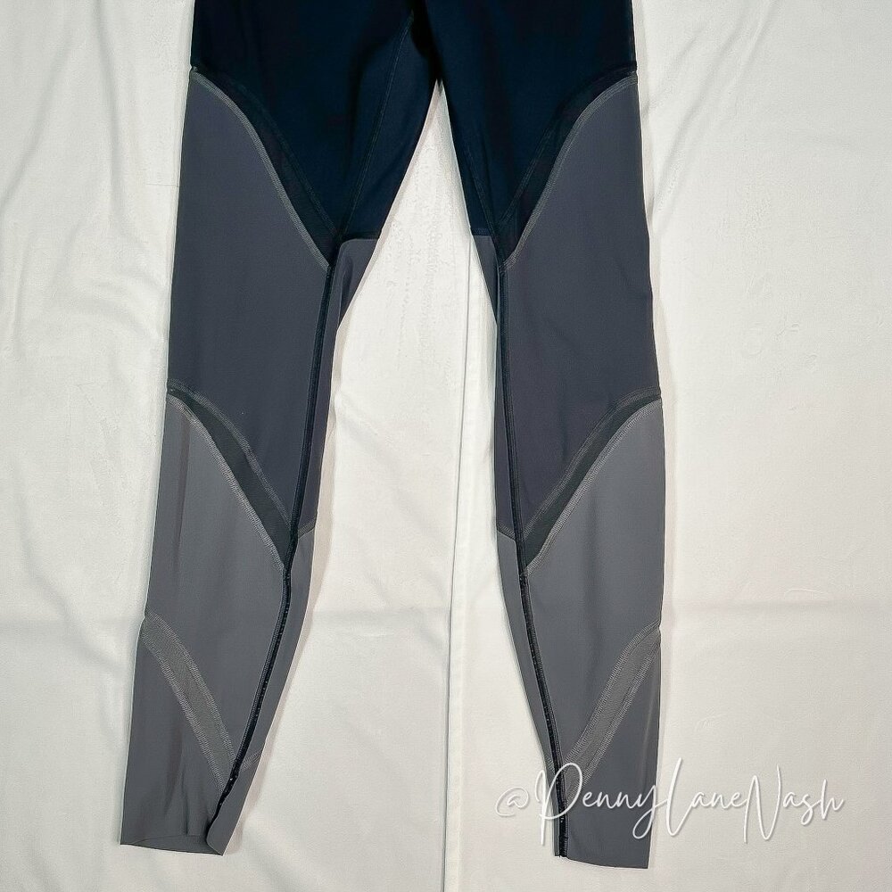 Lululemon Colour Me Ombre Yoga Tight Size 8 - Picture 11 of 11